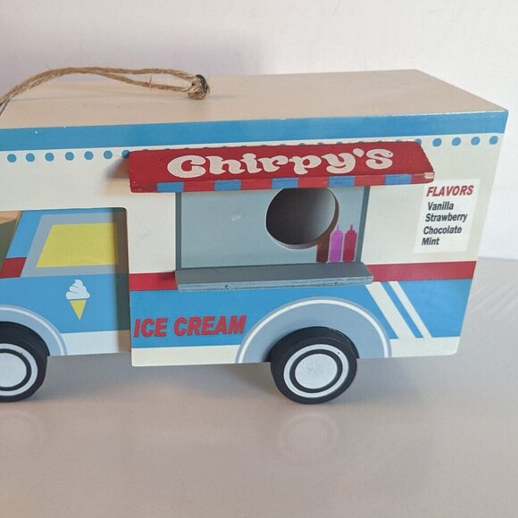 NWT Chirpy's Ice Cream Food Truck Bird House Michael's Ashland Summer Garden RWB - Picture 2 of 12